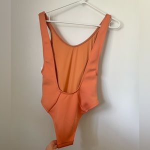 BNWT Dippin' Daisy's warm peach scuba swimsuit